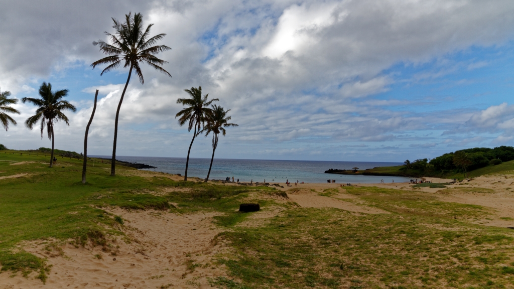 20 - Ile De Pâques (16) - Anakena.jpg